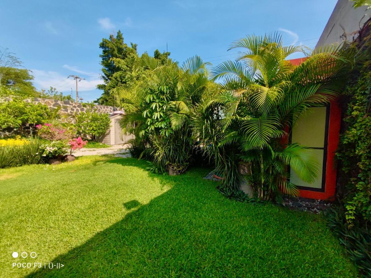 Villas De Brisas Cuernavaca Extérieur photo
