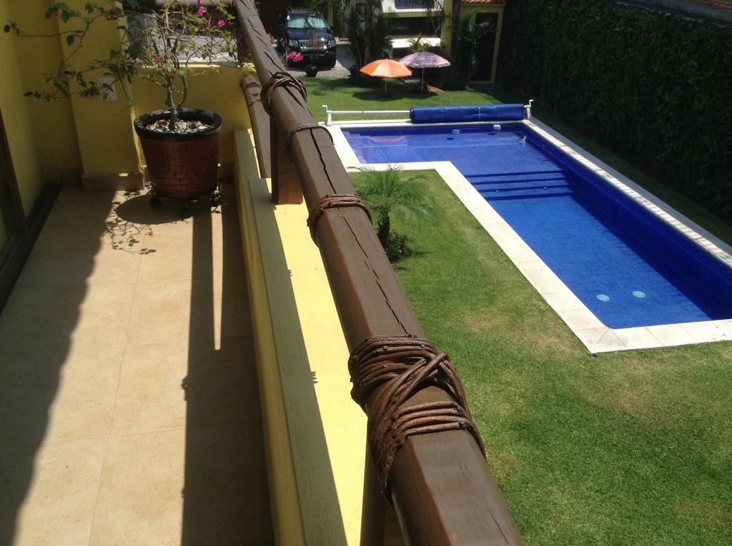 Villas De Brisas Cuernavaca Chambre photo