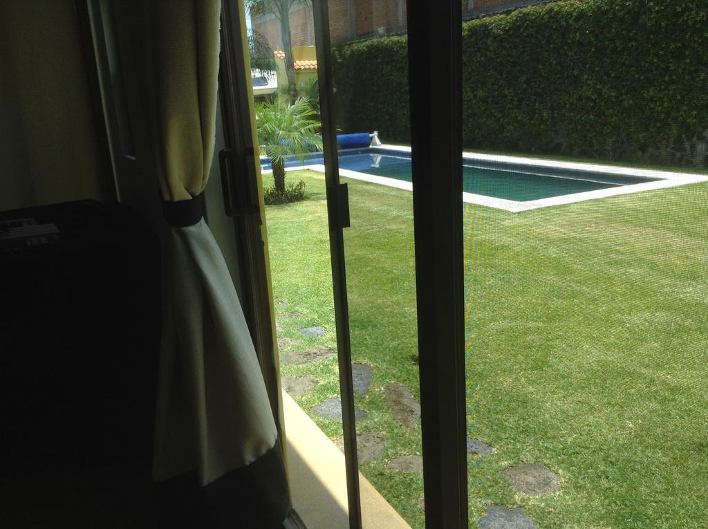 Villas De Brisas Cuernavaca Chambre photo